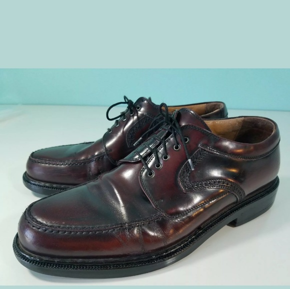 Johnston & Murphy Other - Johnston & Murphy Burgundy Moc Toe Oxford 949